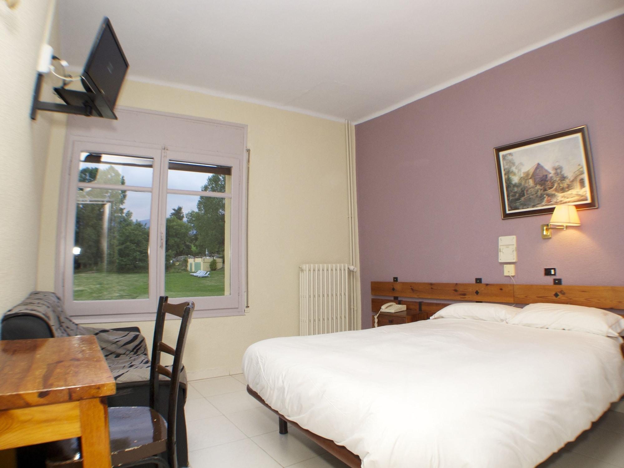 Hotel Mirador Lles Eksteriør bilde