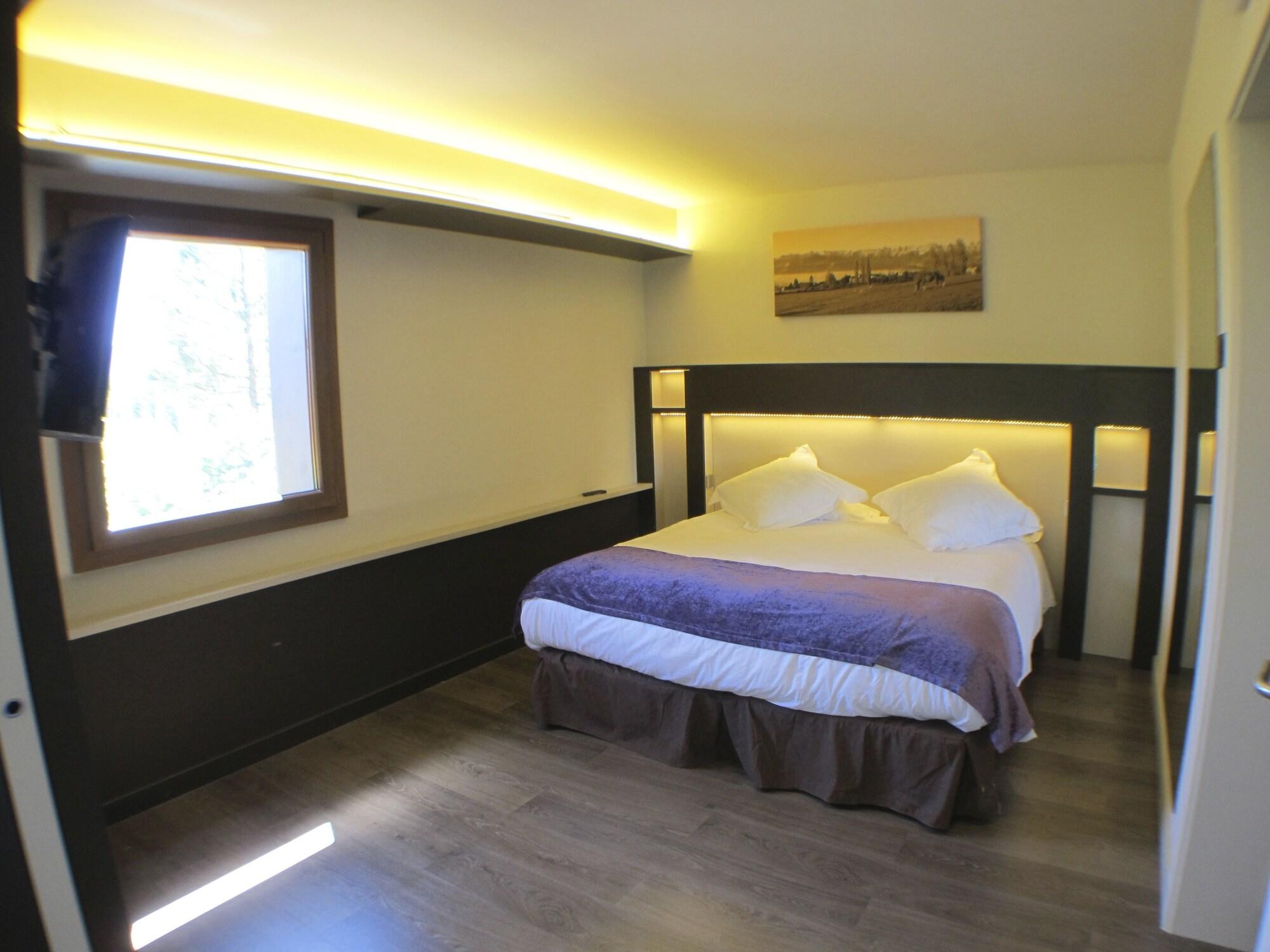 Hotel Mirador Lles Eksteriør bilde